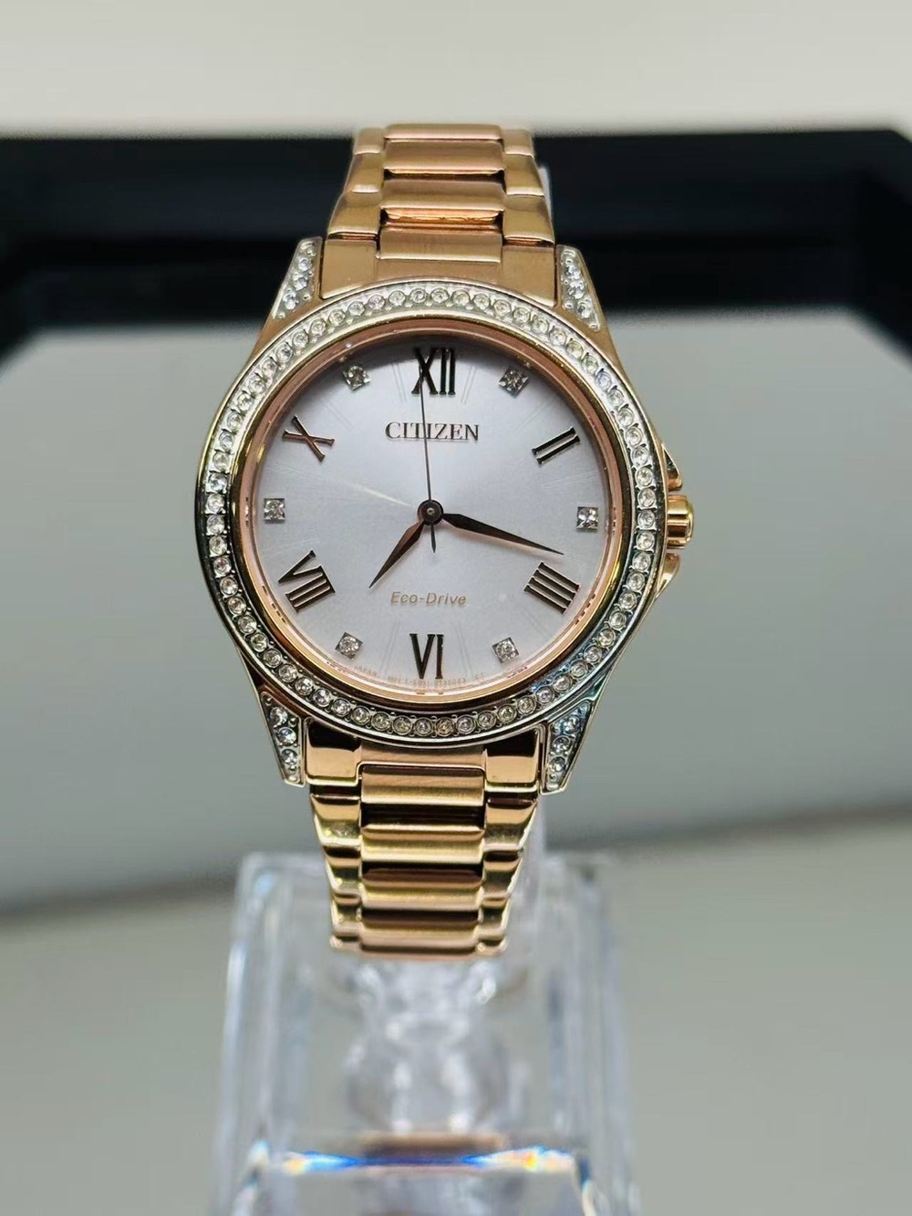 Citizen Eco-Drive Women’s Rose Gold Tone Crystal 34mm Watch Runs Great